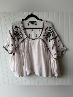 French Connection Embroidered Scoop Neck flowy Blouse in Cream